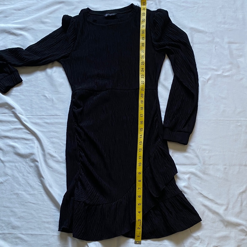 Chic Black Long Sleeve Dress - Picture 10 of 14